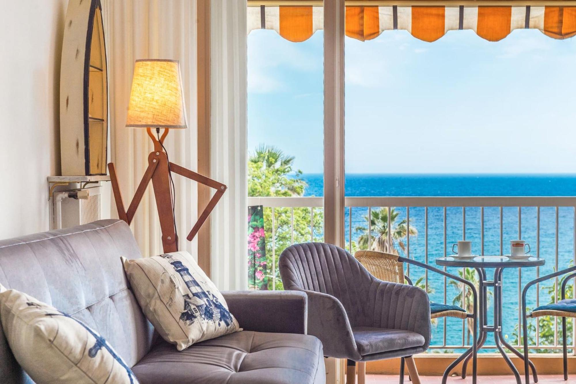 Vina Del Mare, Vue Mer, Terrasse Mentone Esterno foto